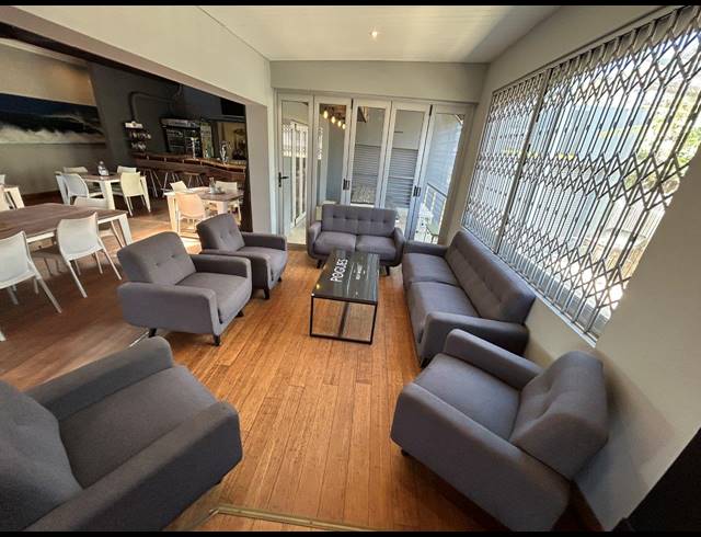 519.50M² BUSINESS FOR SALE IN JEFFREYS BAY CENTRAL